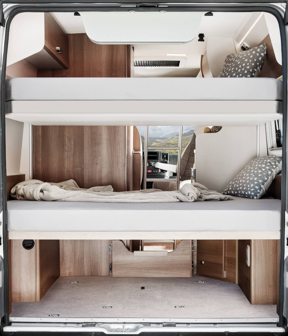 Vantourer 600 D Kastenwagen 2021 Bett