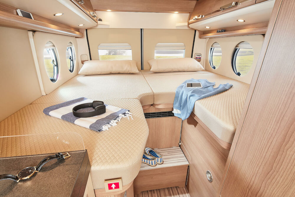 Malibu 640 LE RB (first class - one rooms) Kastenwagen 2022 Bett