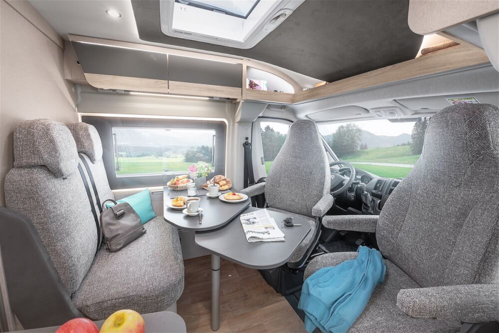 Globecar Campscout Elegance (Citroen) Kastenwagen 2022 Sitzgruppe