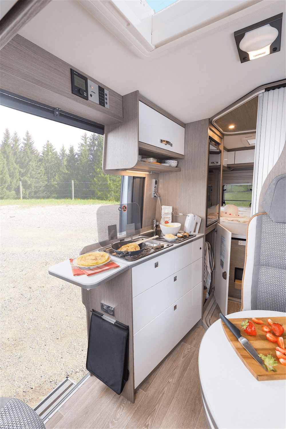 Pössl 2WIN R 600 (Fiat) Kastenwagen 2021 Küche