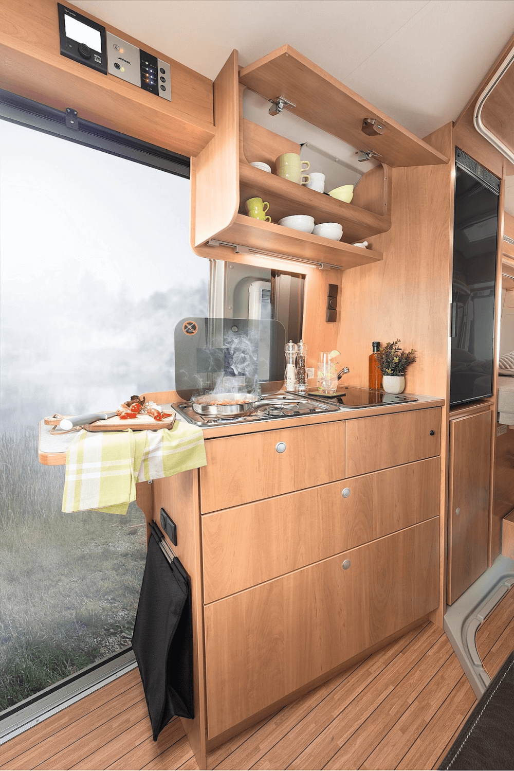 Pössl Roadcruiser 640 (Fiat) Kastenwagen 2021 Küche